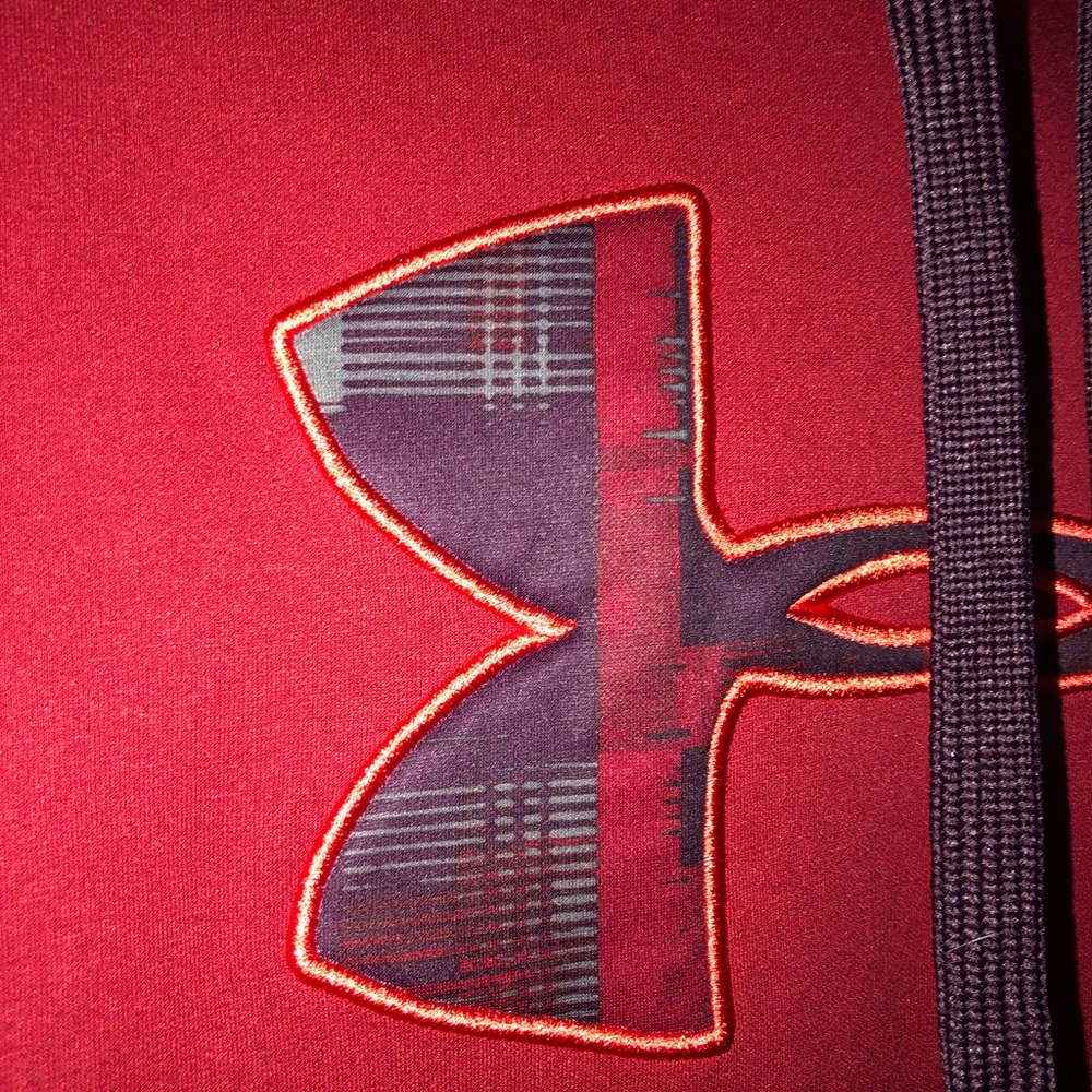 Men’s Under Armor Hoodie